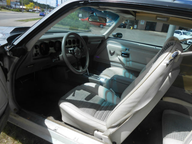 1980 Pontiac Trans Am pace car - photo 9