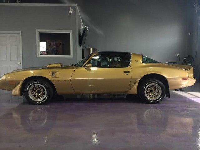 1979 Pontiac Trans Am -- - photo 2