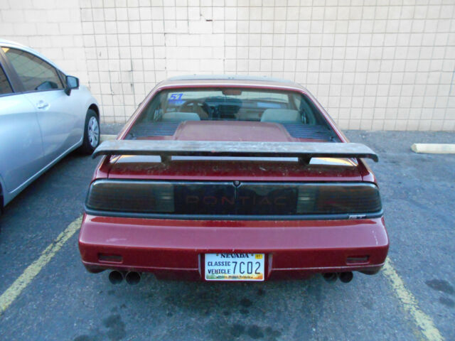 1987 Pontiac Fiero - photo 5