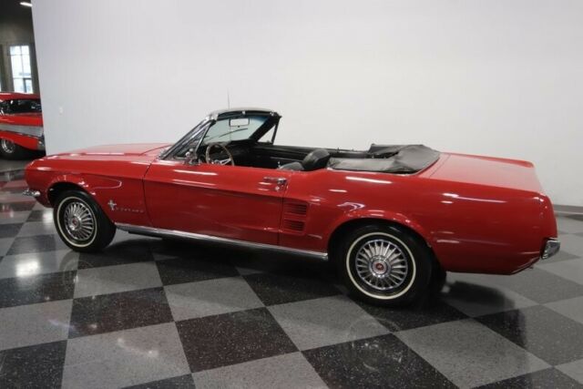 1967 Ford Mustang Convertible - photo 9