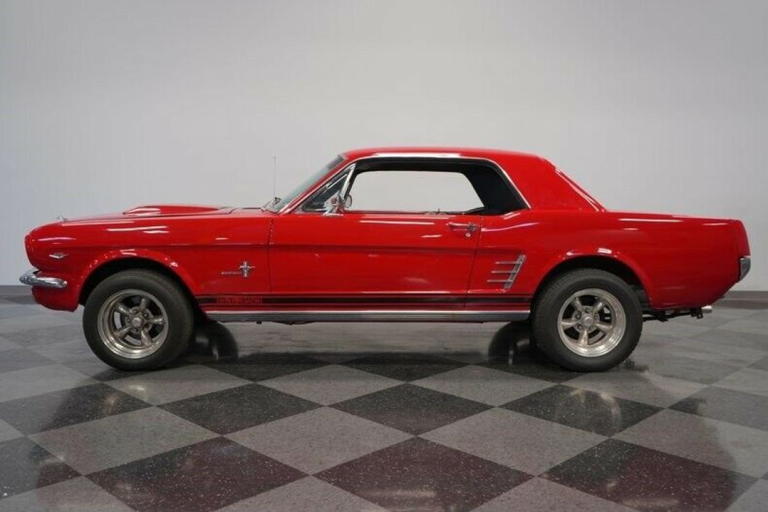 1966 Ford Mustang Restomod - photo 3