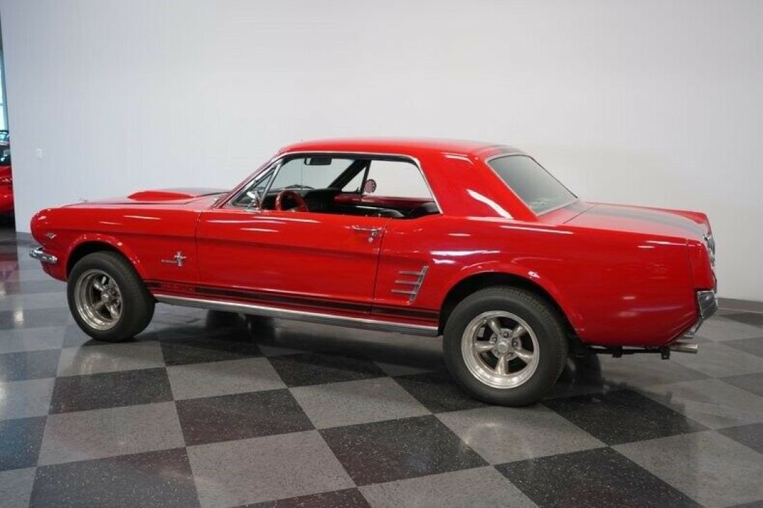 1966 Ford Mustang Restomod - photo 9