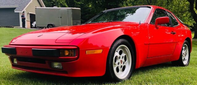 Porsche 1983 944 Sunroof Coupe 5 speed manual 26,684 ORIGINAL miles!!! EXCELLENT 1983 Porsche 944 sunroof coupe