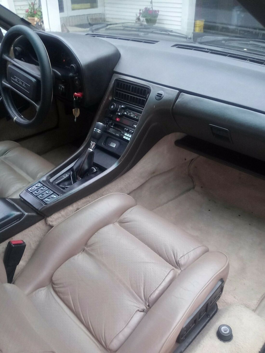 1984 Porsche 928 - photo 2