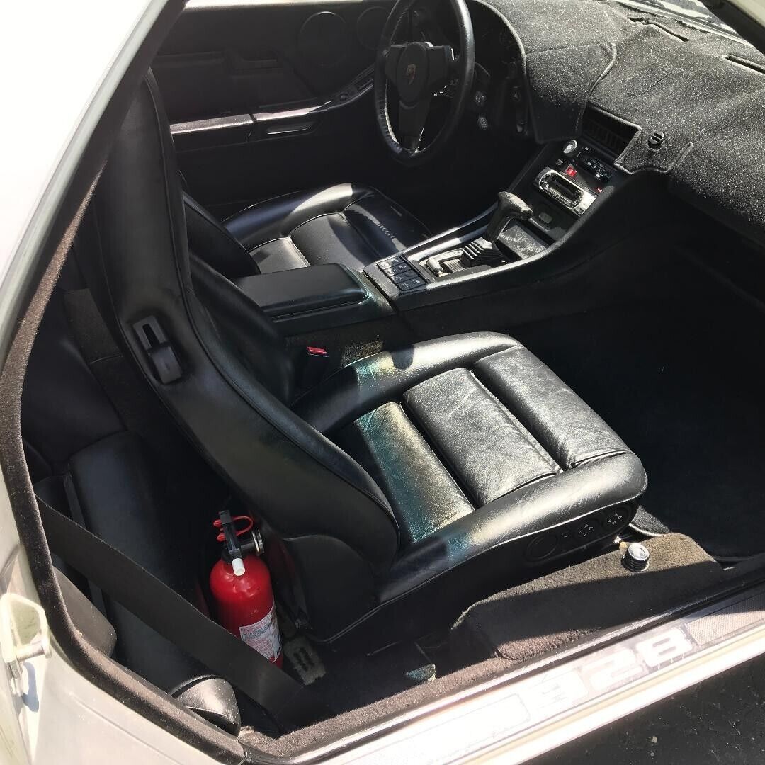1985 Porsche 928 S - photo 6