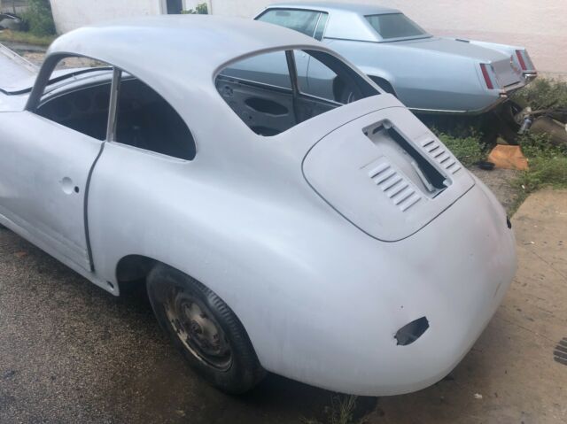 1960 Porsche 356 - photo 2