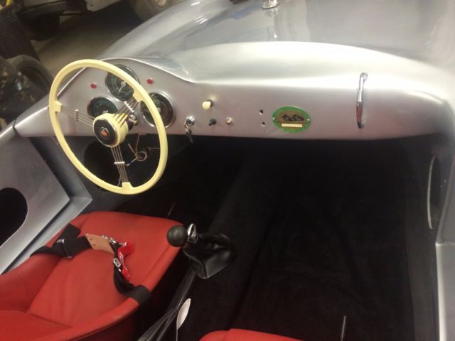 1954 Porsche 550 Spyder Replica NO RESERVE - photo 13