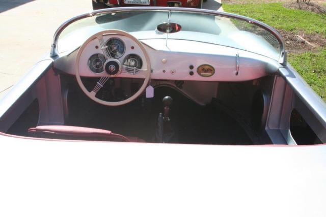 1954 Porsche 550 Spyder Replica NO RESERVE - photo 7