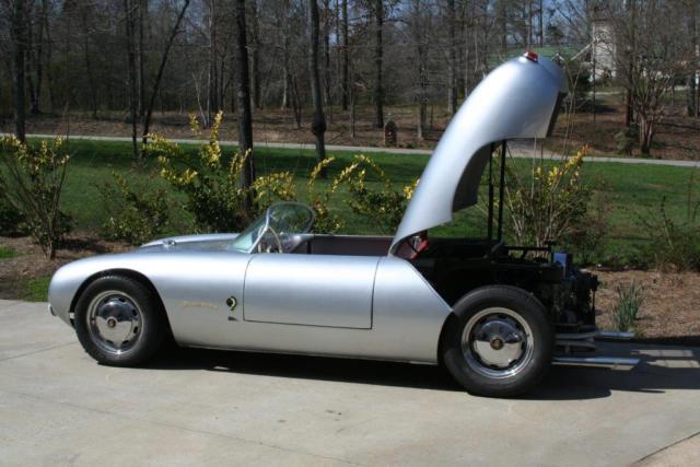 1954 Porsche 550 Spyder/Glockler Replica - photo 4