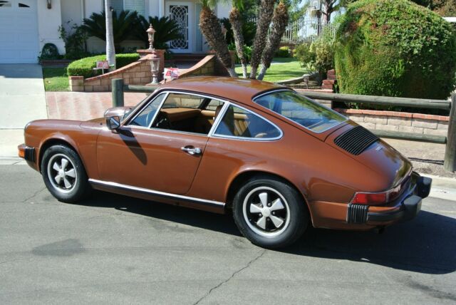Porsche. 911. 911S. Coupe. Original 1976 Porsche 911