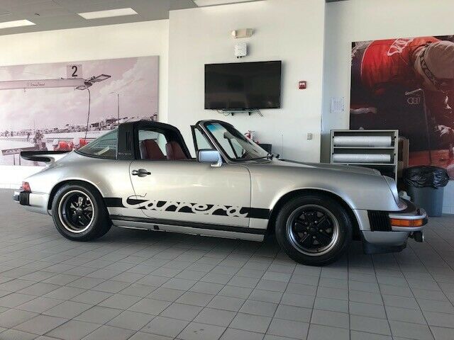 Porsche 911 Carrera Targa US #54 of 174 in the US partial restoration "We Trade" 1975 Porsche 911 911