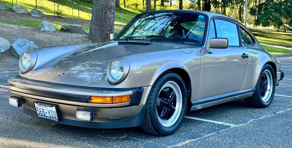 PORSCHE 911 SC COPUE 3.0L 915 TRANSMISSON 1983 Porsche 911 PORSCHE 911 SC COPUE 3.0L