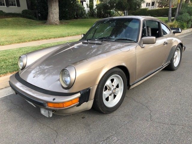 1982 Porsche 911 SC coupe No Reserve NR - photo 6