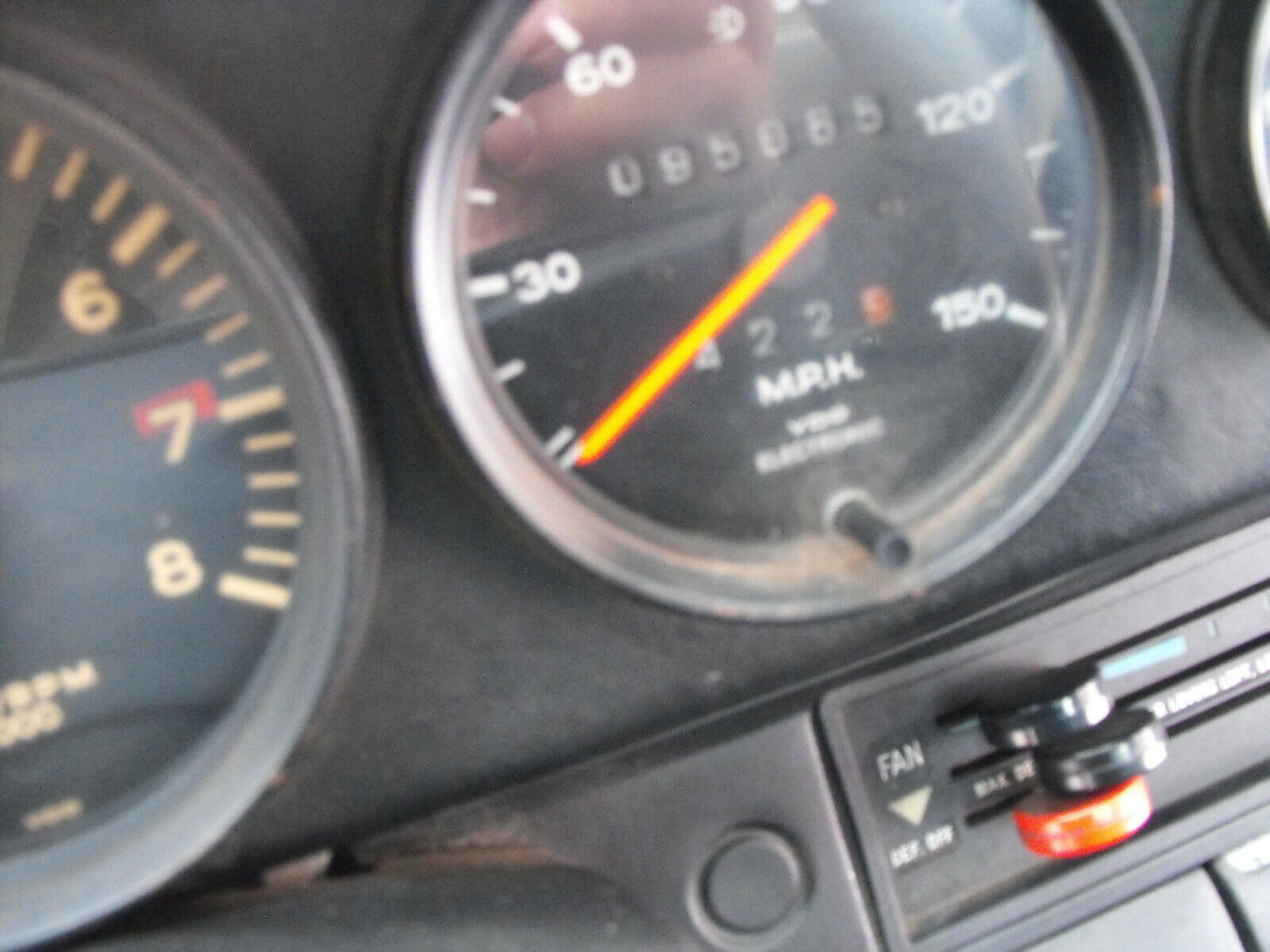 1977 Porsche 911 - photo 9