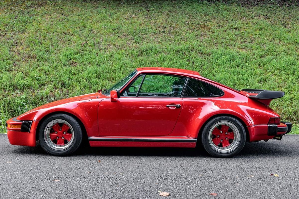 1977 Porsche 911 - photo 2