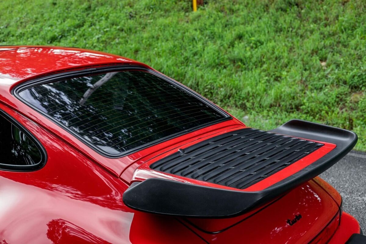 1977 Porsche 911 - photo 7