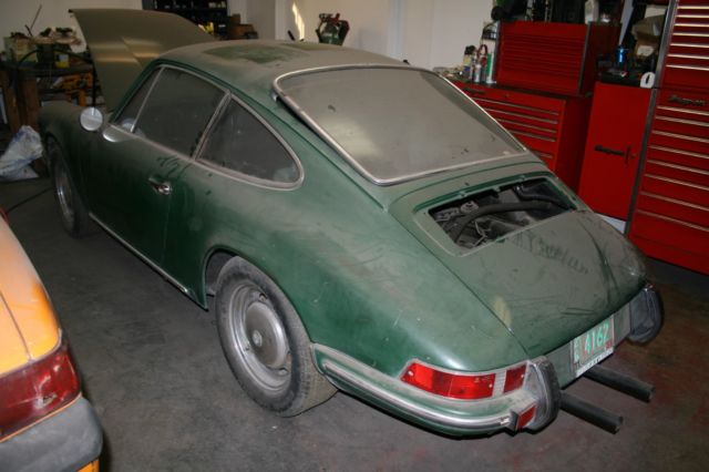 Porsche 911T rare sportomatic low milage 1969 Porsche 911 vinyl