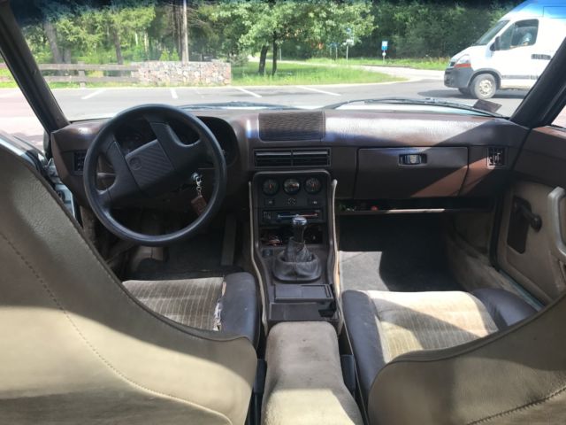 1985 Porsche 924 - photo 10