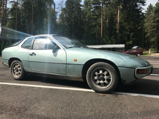 1985 Porsche 924 - photo 2