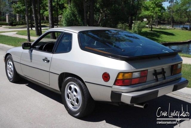 1987 Porsche 924 S Coupe 2-Door - photo 3
