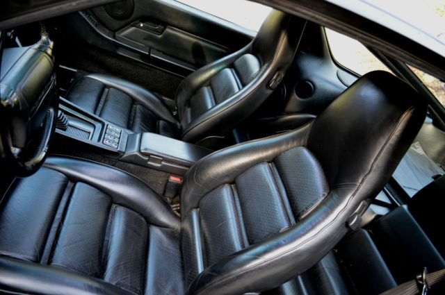 1993 Porsche 928 GTS Coupe 2-Door - photo 8