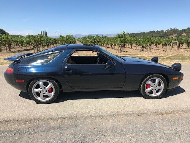 1993 Porsche 928 GTS - photo 3