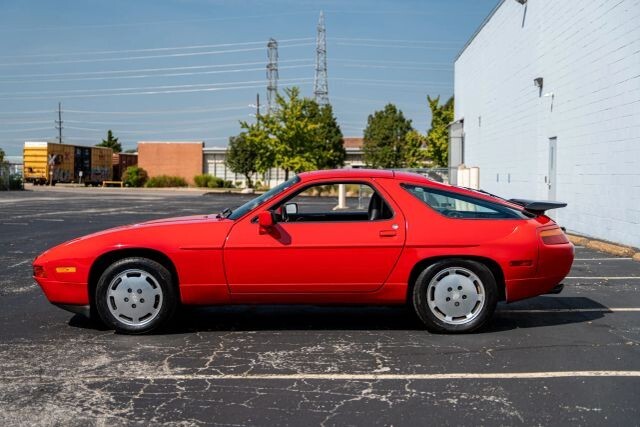 1987 Porsche 928 2D Coupe - photo 12