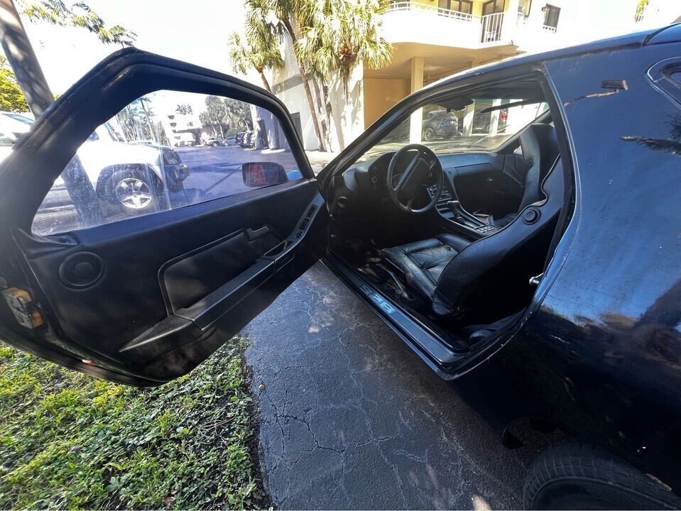 1984 Porsche 928 S - photo 13