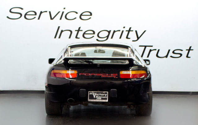 1988 Porsche 928 S4 - photo 9