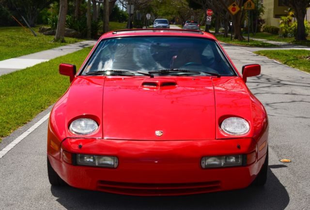 PORSCHE 928 S4 - Guards Red / Tan Leather / Auto / Turbo Twist Wheels 1987 Porsche 928 S4