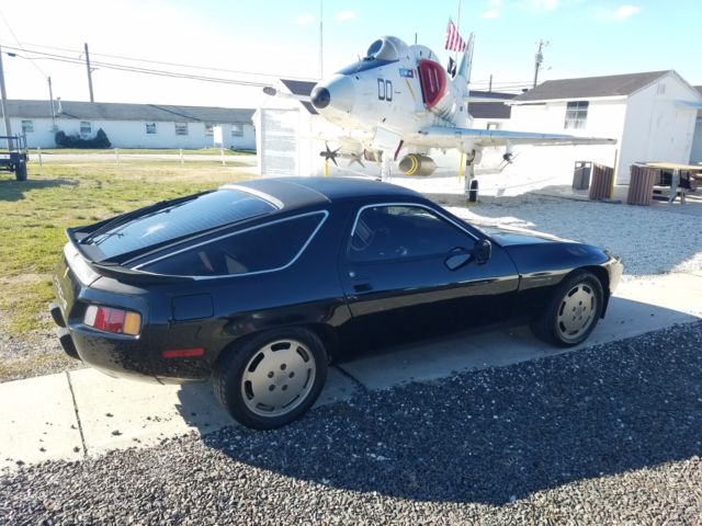 1982 Porsche 928 Competition Package - photo 3