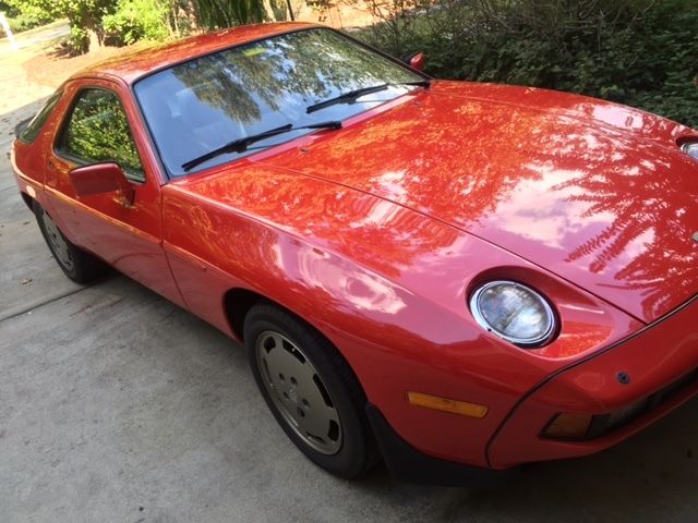 1984 Porsche 928 S - photo 2