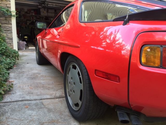 1984 Porsche 928 S - photo 6
