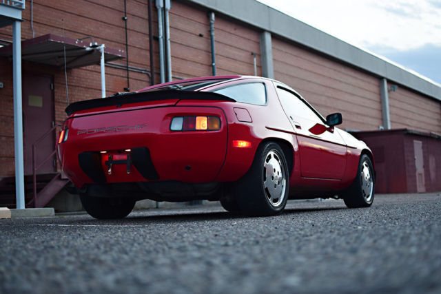 Porsche 928s India Red Over Black Automatic 1984 Porsche 928 Leather