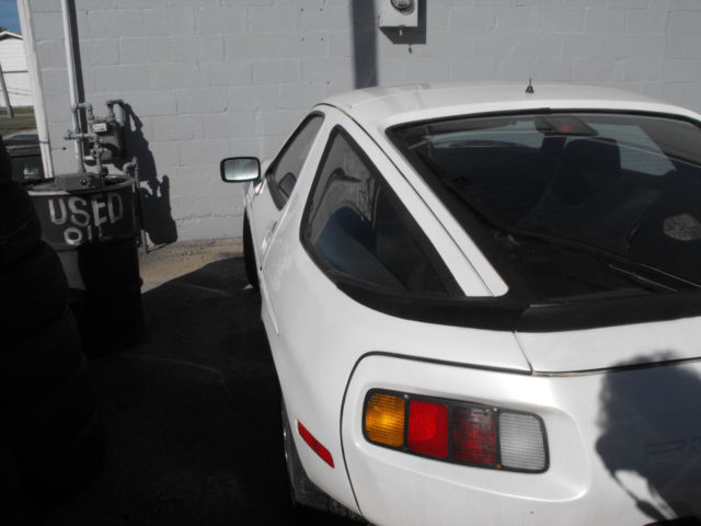 1986 Porsche 928 928S - photo 6