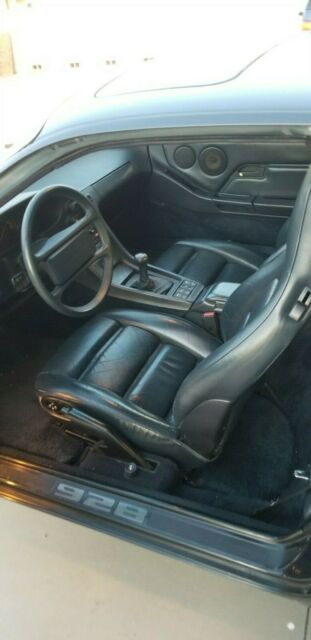 1988 Porsche 928 - photo 5