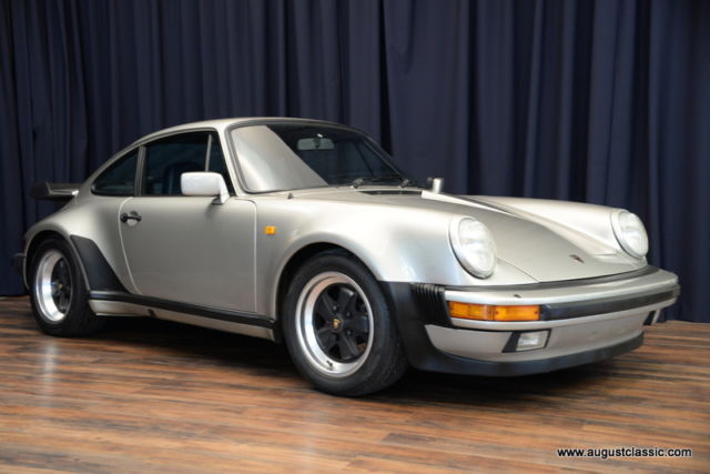 Porsche 930 Euro/ROW. 25K Miles. Silver/Navy. 1984 Porsche 911