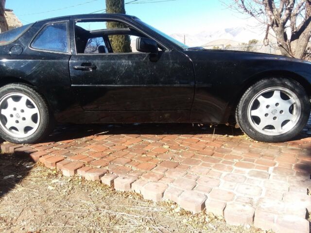 1983 Porsche 944 yes some - photo 4