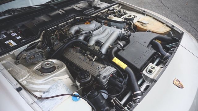 1986 Porsche 944 - photo 6
