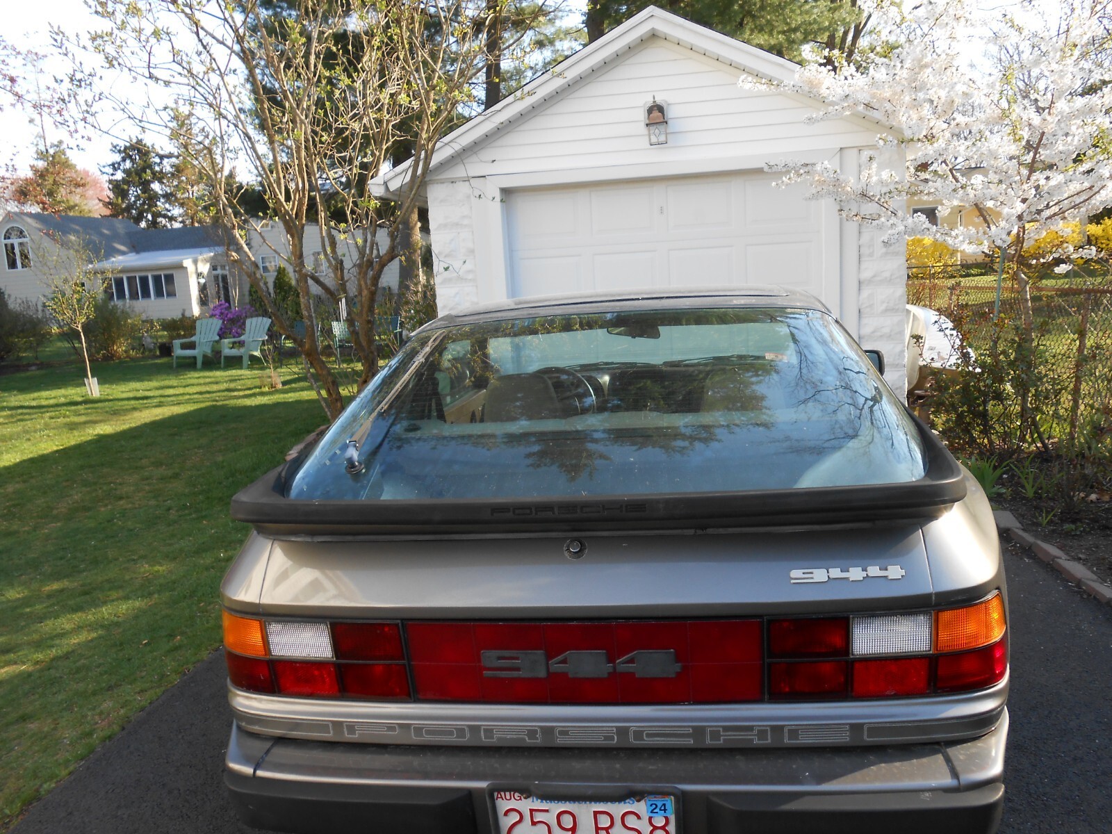 1984 Porsche 944 - photo 2