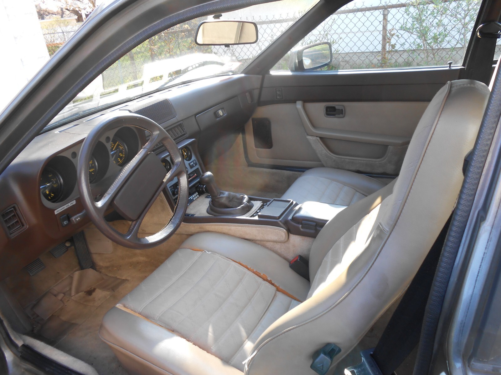 1984 Porsche 944 - photo 6