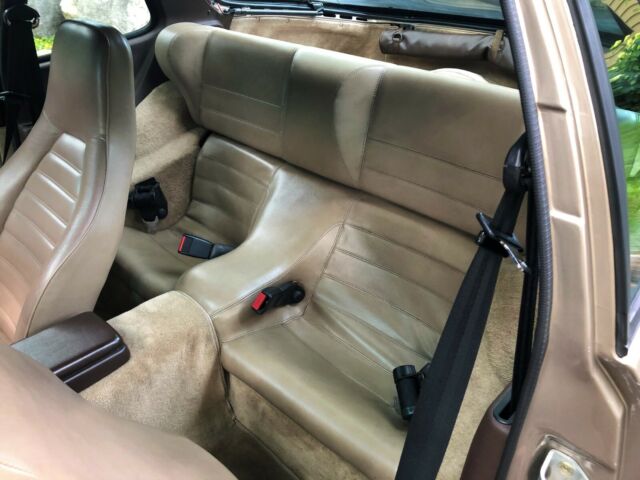 1984 Porsche 944 - photo 8