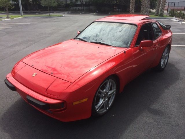 1984 Porsche 944 - photo 6