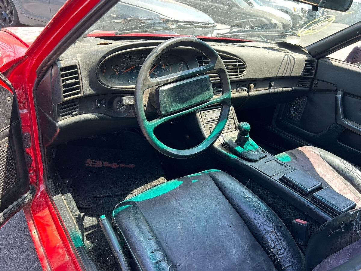 1986 Porsche 944 - photo 5