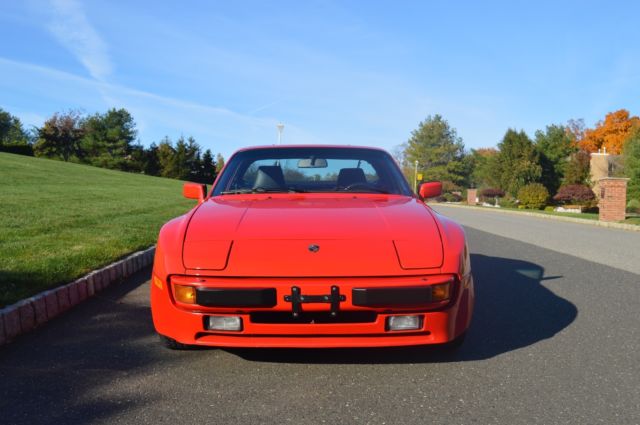 1985 Porsche 944 944 Base *Rare Auto Trans* - photo 2