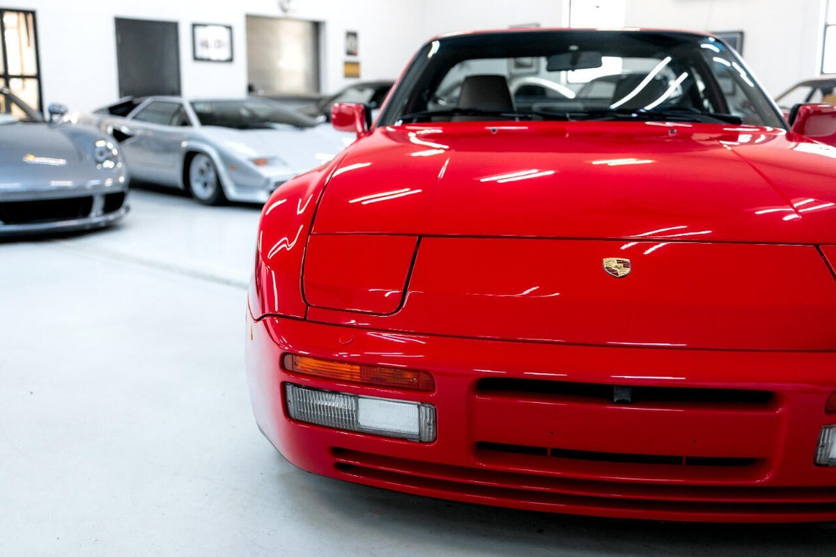 1987 Porsche 944 Turbo - photo 13