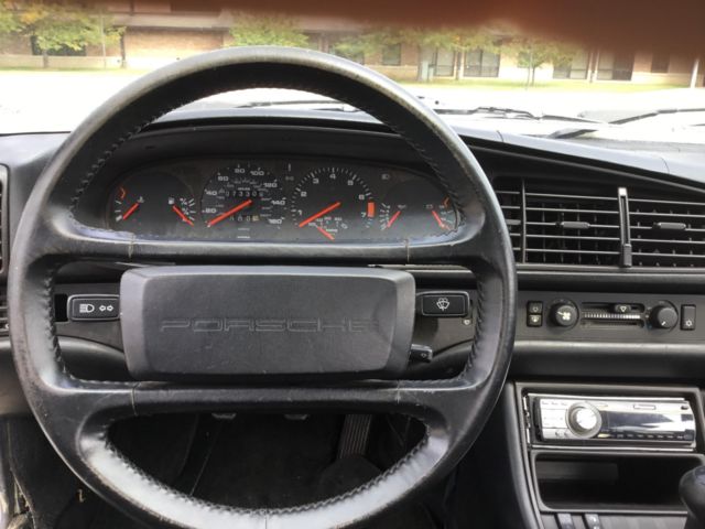1985 Porsche 944 - photo 6