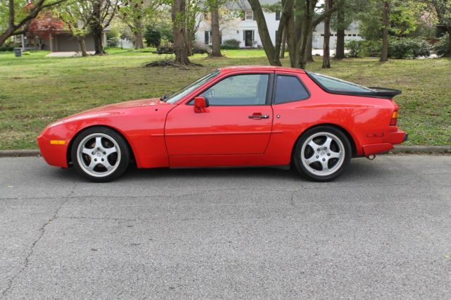 1987 Porsche 944 - photo 2
