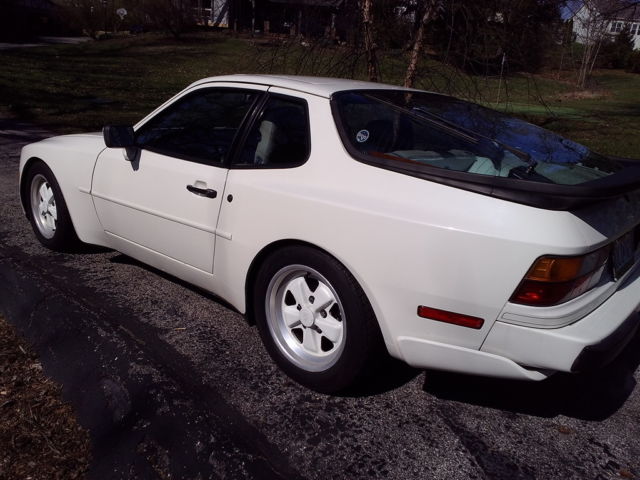1986 Porsche 944 - photo 5