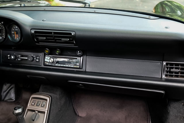 1992 Porsche 911 Carrera 2 - photo 10
